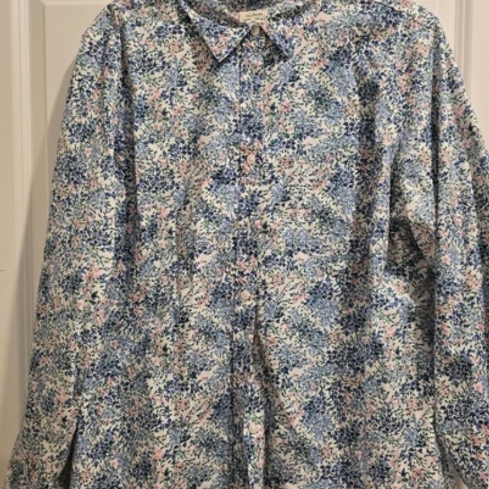 L.L. Bean Multicolor Floral Women's Casual Shirts - Picture 3 of 3